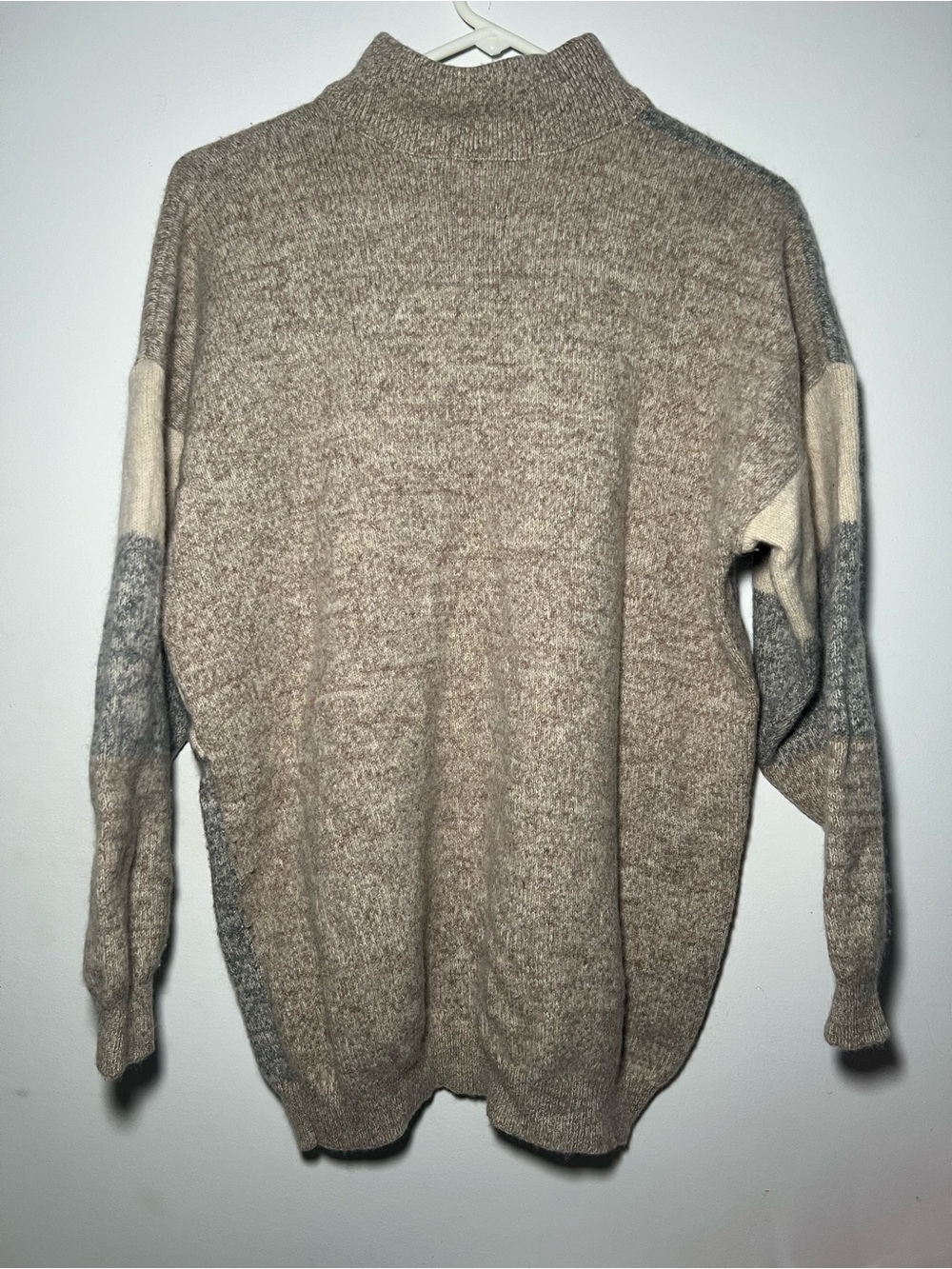 Wallace Country New Zealand Wool Angora Patchwork Sweater Large Beige Gray - Picture 7 of 7
